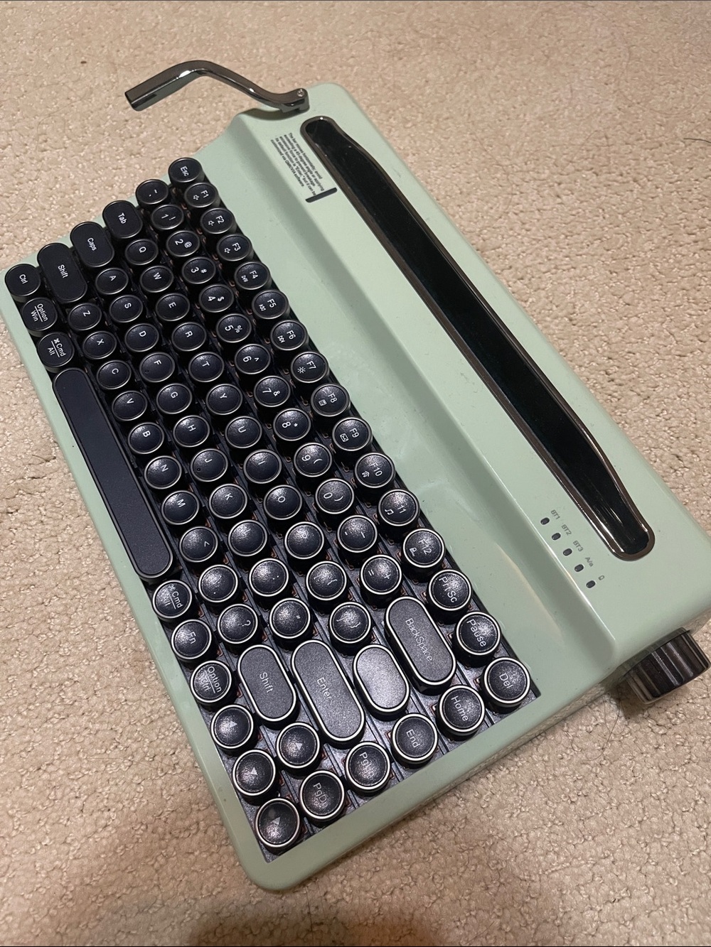 Retro Style Wireless Mechanical Keyboard - Mint Green